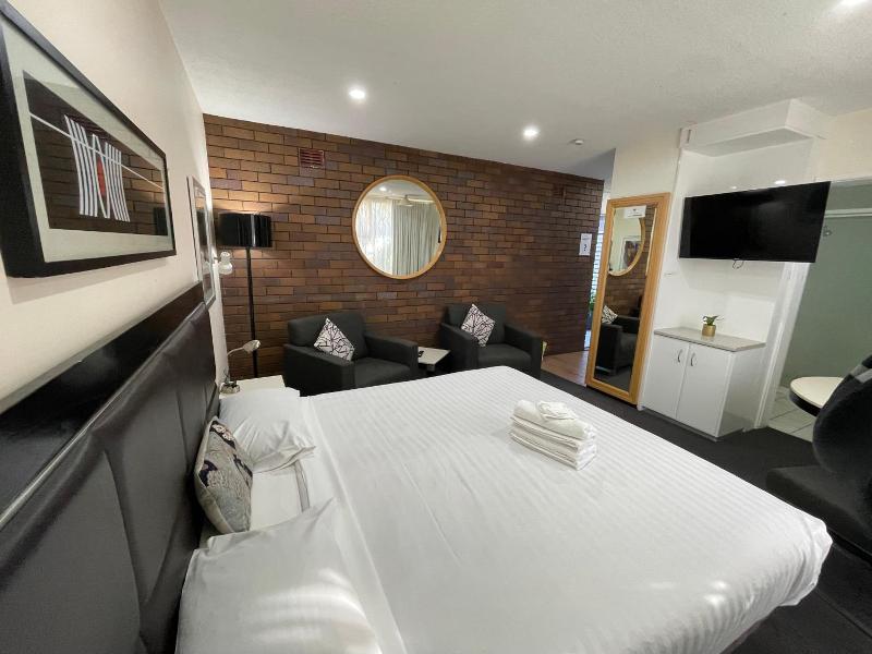 Lakeview Motor Inn image