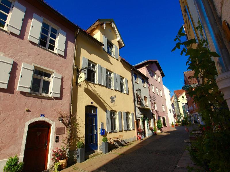 Old Kings Fussen Design Hostel image