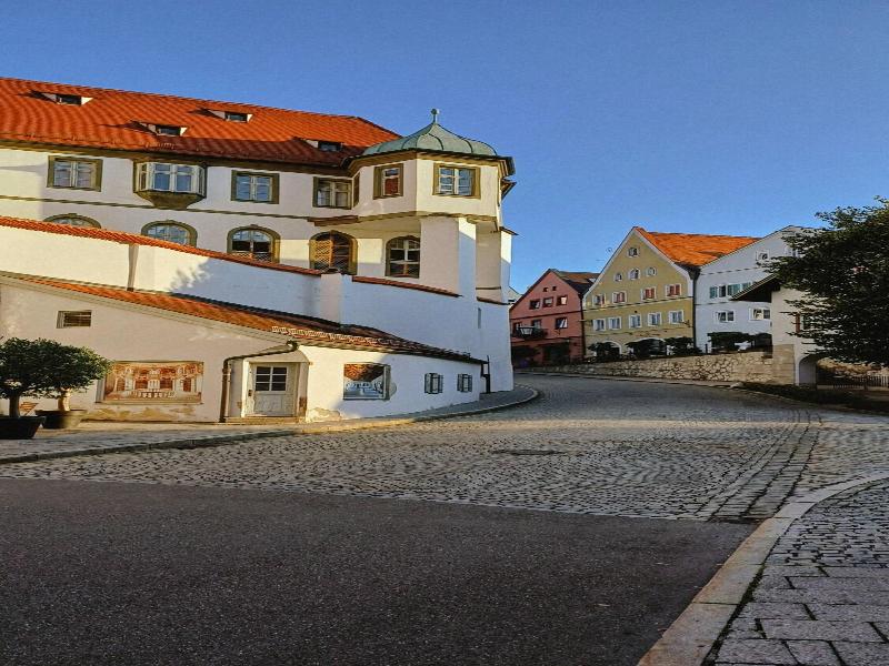 Old Kings Fussen Design Hostel image