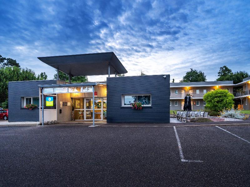 Sure Hôtel by Best Western Mont-de-Marsan image