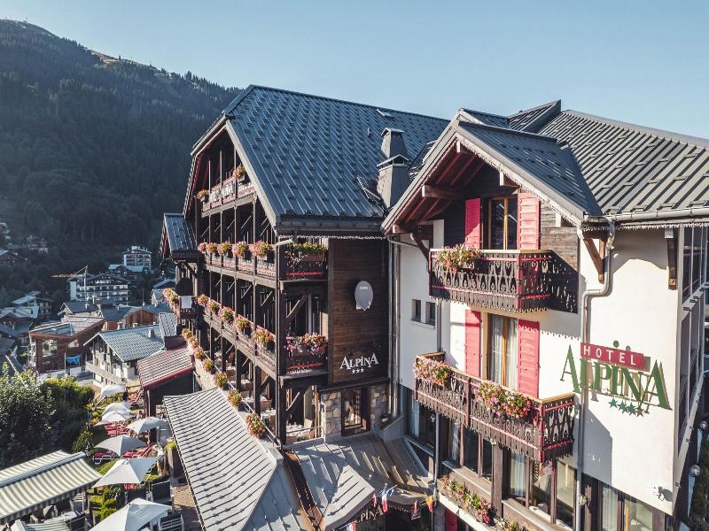 Hotel Alpina image