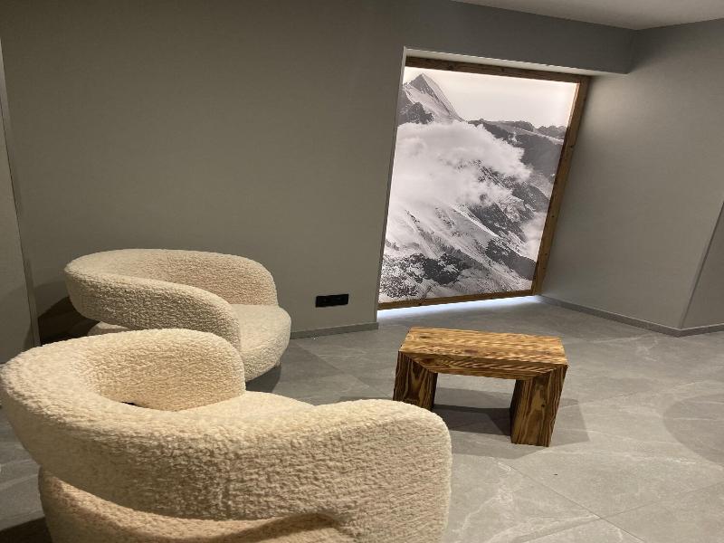 Hotel Alpina image