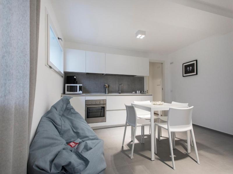 Le Ancore Luxury Apartments image