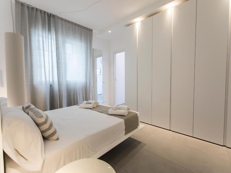Le Ancore Luxury Apartments image