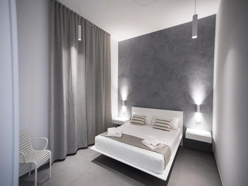 Le Ancore Luxury Apartments image