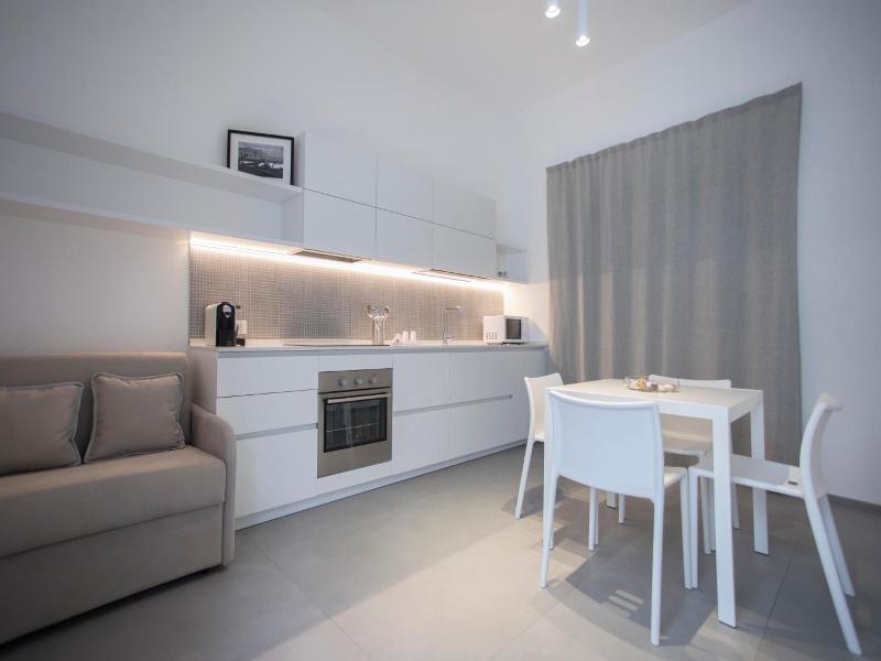Le Ancore Luxury Apartments image
