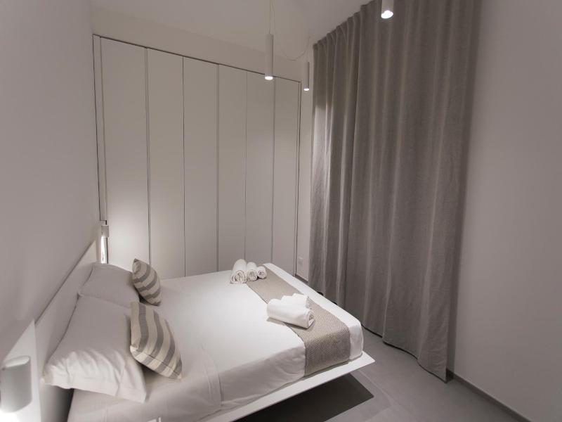 Le Ancore Luxury Apartments image