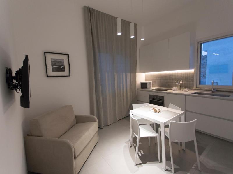 Le Ancore Luxury Apartments image