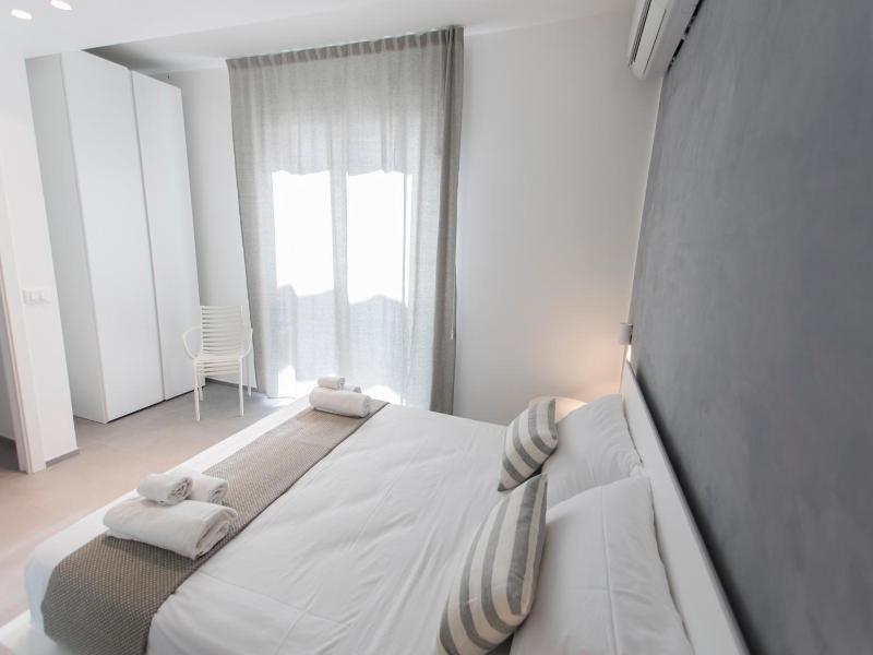 Le Ancore Luxury Apartments image
