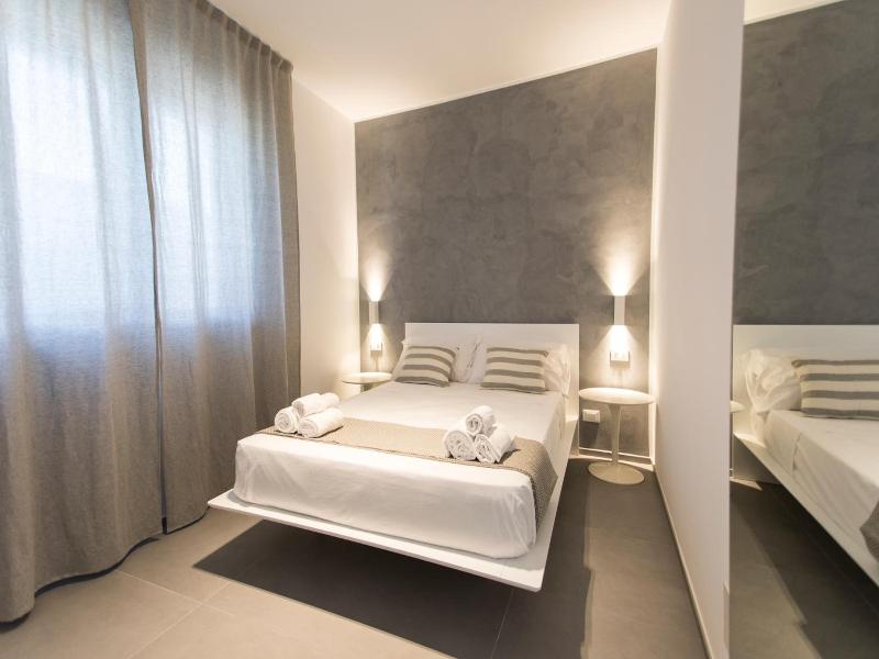 Le Ancore Luxury Apartments image