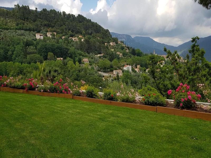 L Estuve Provencale image