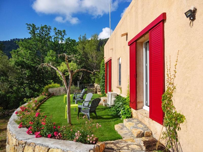 L Estuve Provencale image