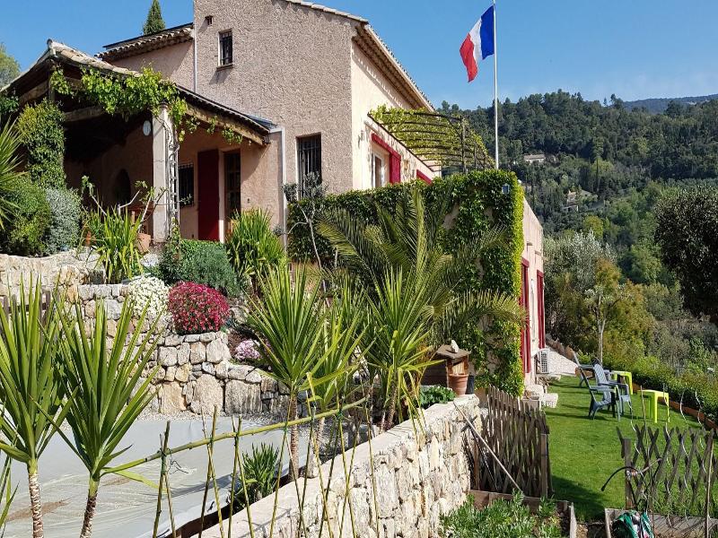 L Estuve Provencale image