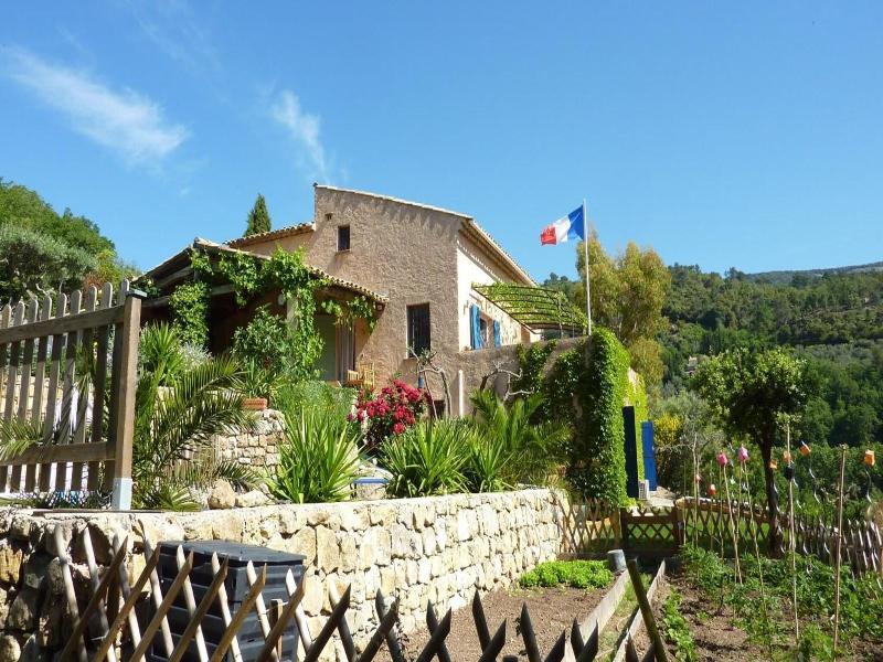 L Estuve Provencale image