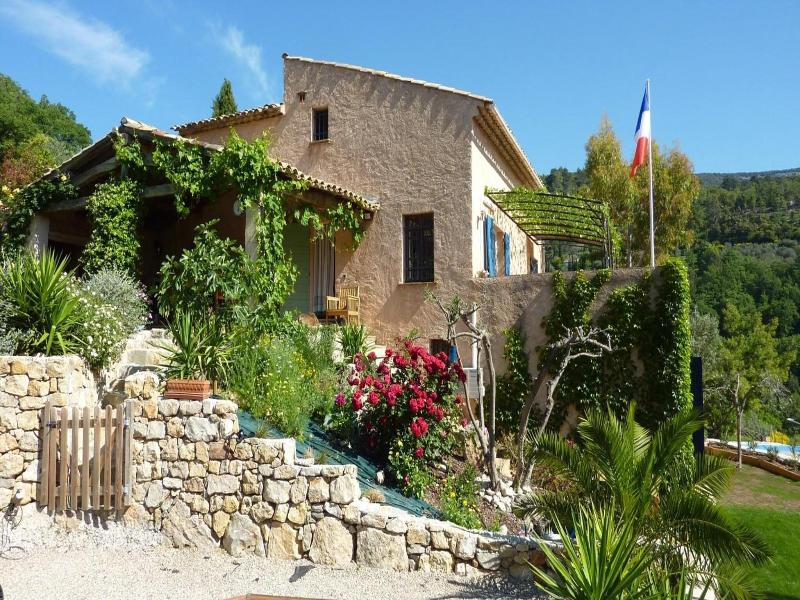 L Estuve Provencale image