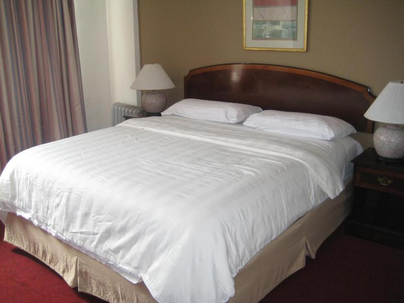 Nash Hotel image