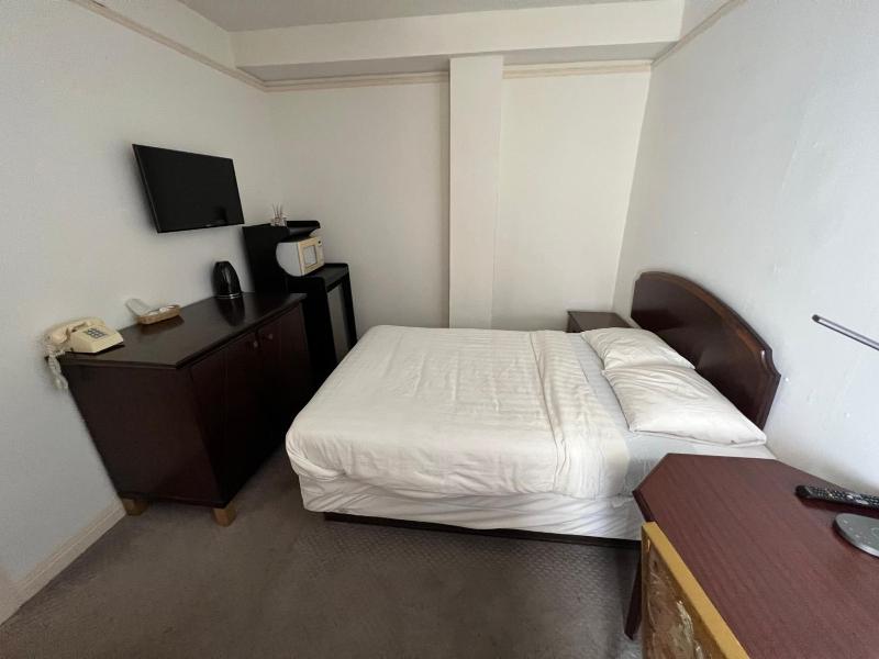 Nash Hotel image