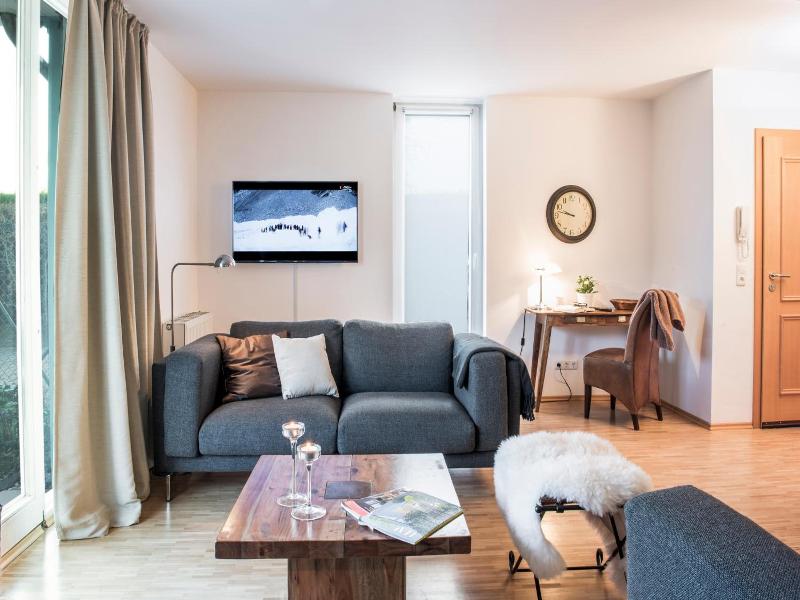 Parkside Apartment House image