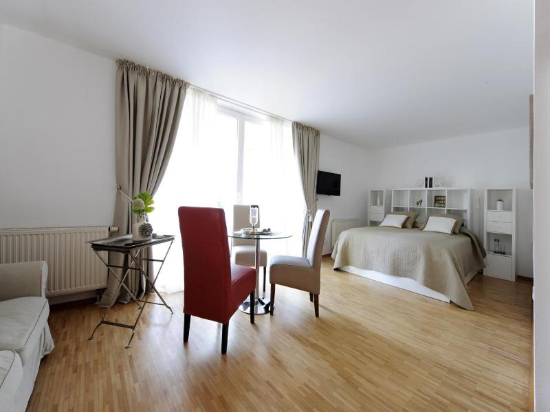 Parkside Apartment House image