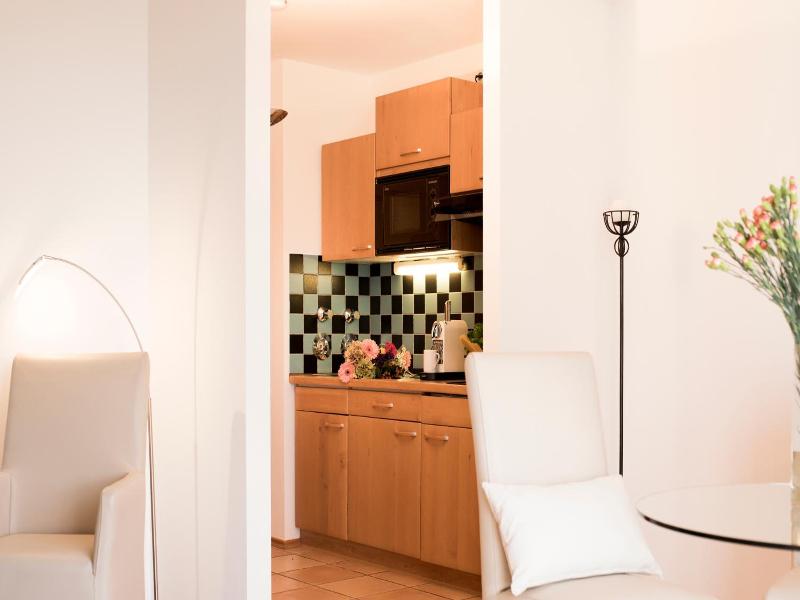 Parkside Apartment House image