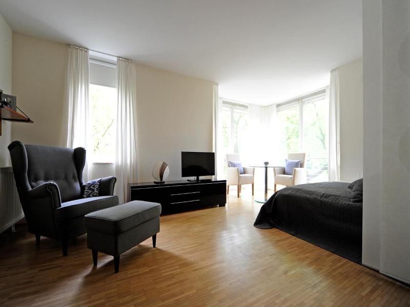 Parkside Apartment House image