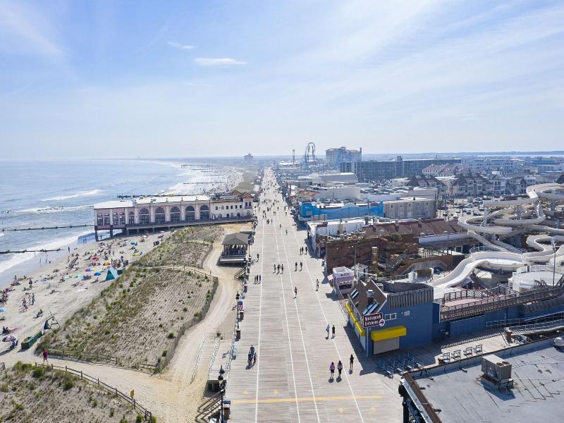 Ocean 7 image