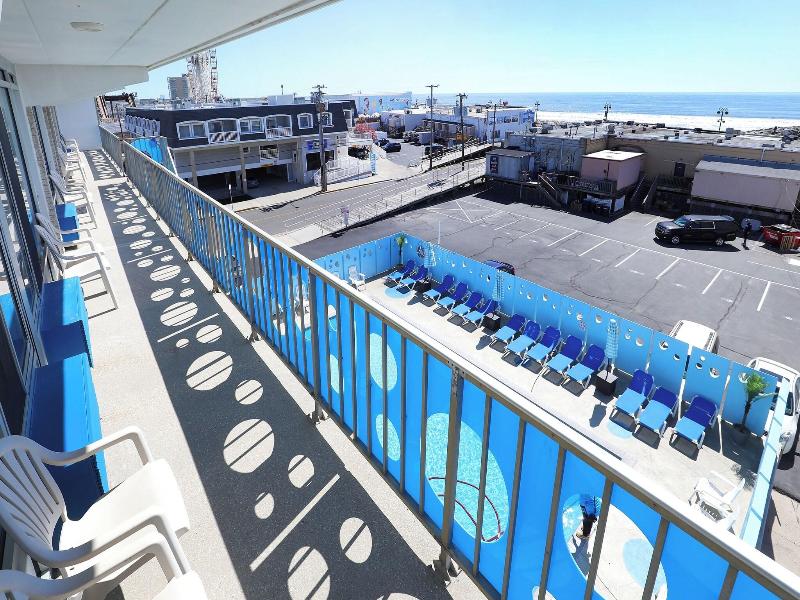Ocean 7 image