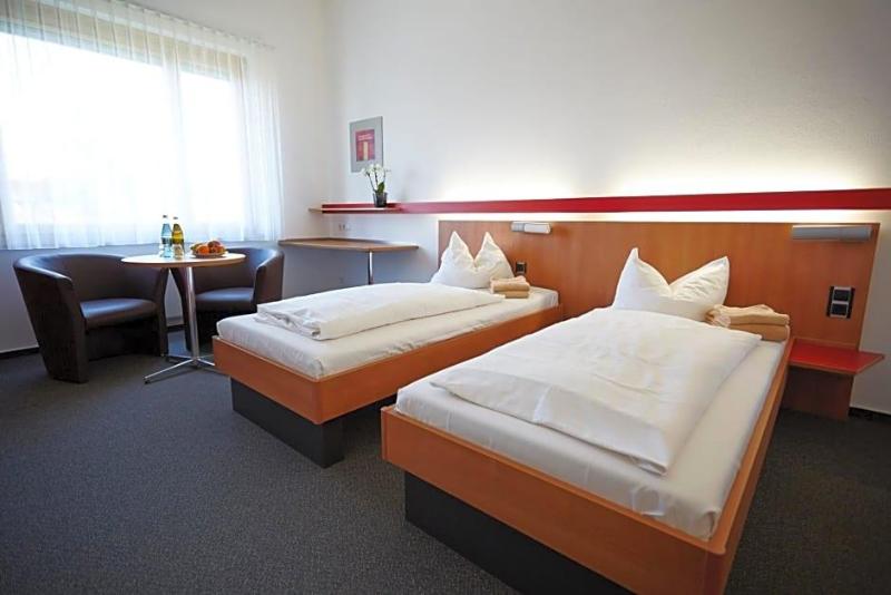 Schonblick Christliches Gastezentrum image