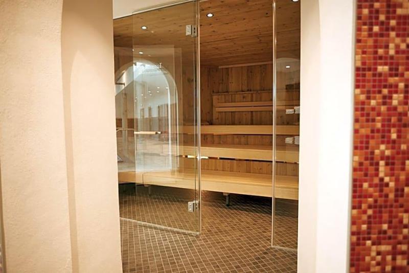 Schonblick Christliches Gastezentrum image