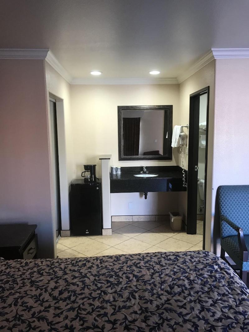 Hyland Motel image