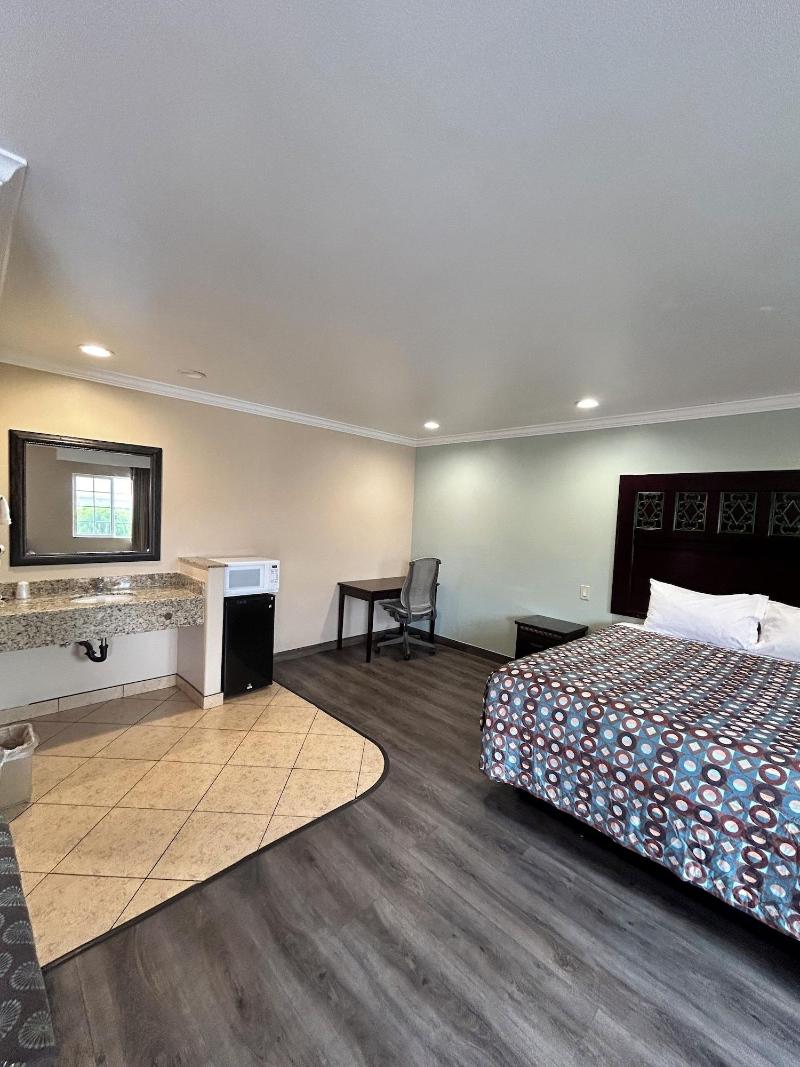 Hyland Motel image