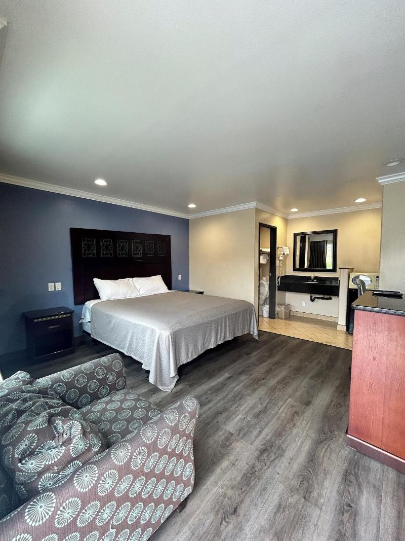 Hyland Motel image