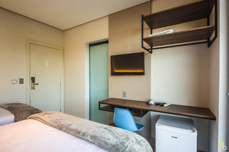 Naim Hotel image