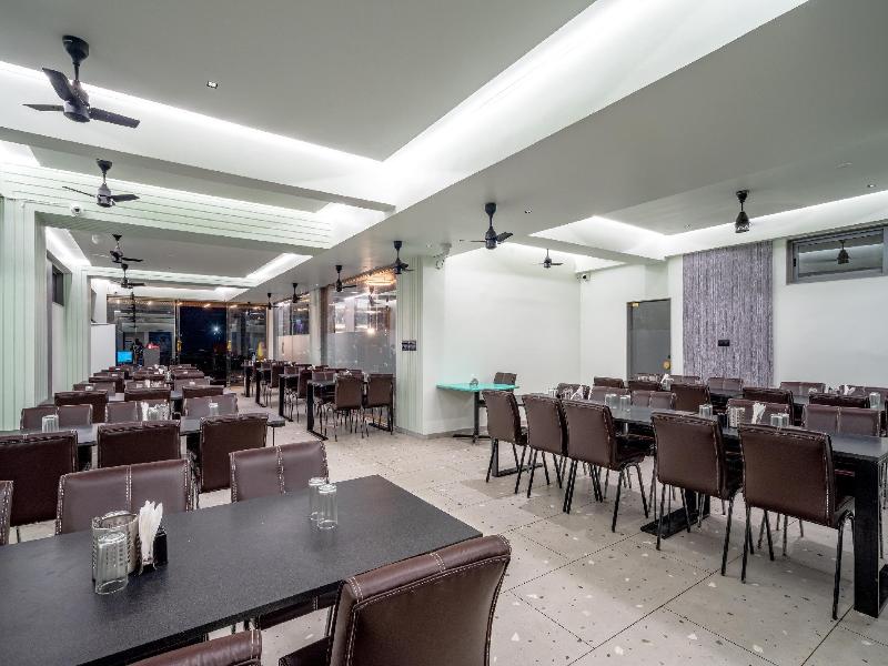 Darshan Executive Hotel And Lodge — view