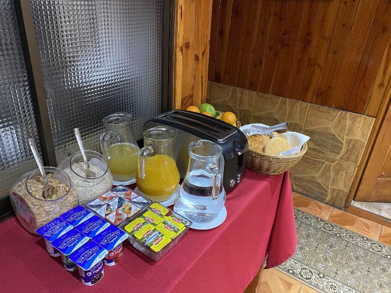 Hostal Graciela image