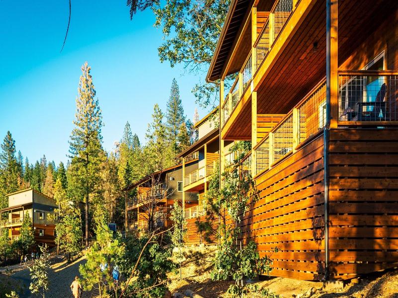 Rush Creek Lodge & Spa At Yosemite image