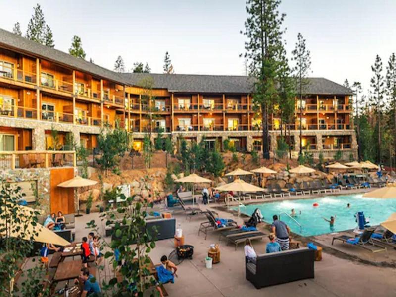 Rush Creek Lodge & Spa At Yosemite image