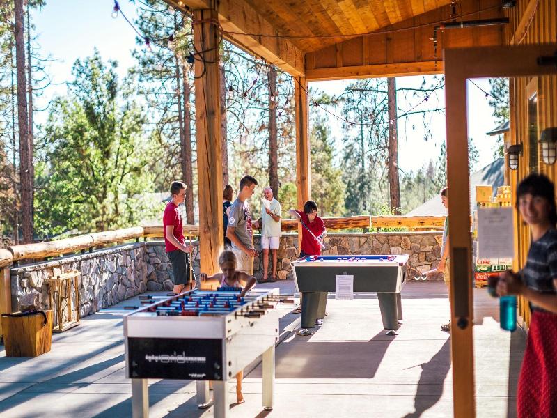 Rush Creek Lodge & Spa At Yosemite image