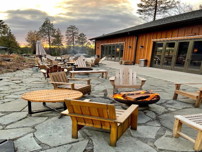 Rush Creek Lodge & Spa At Yosemite image