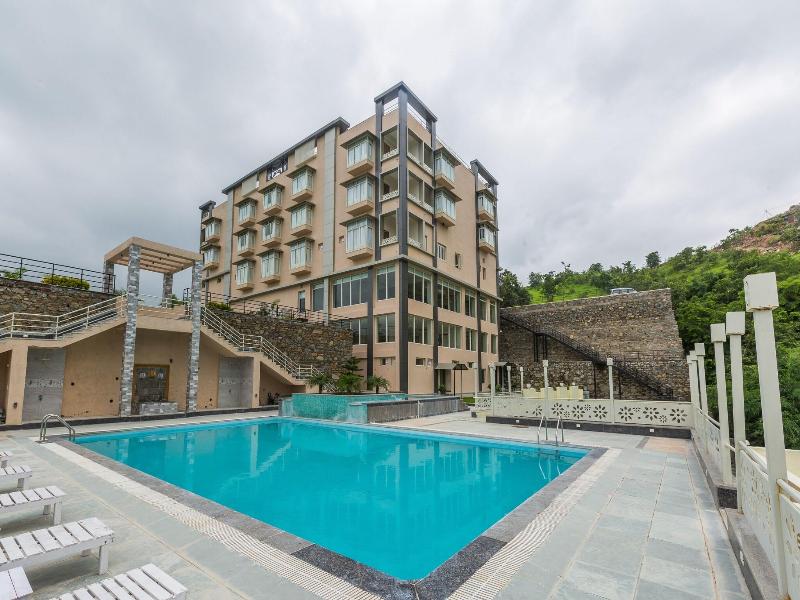 The G Mount Valley Resort Spa image