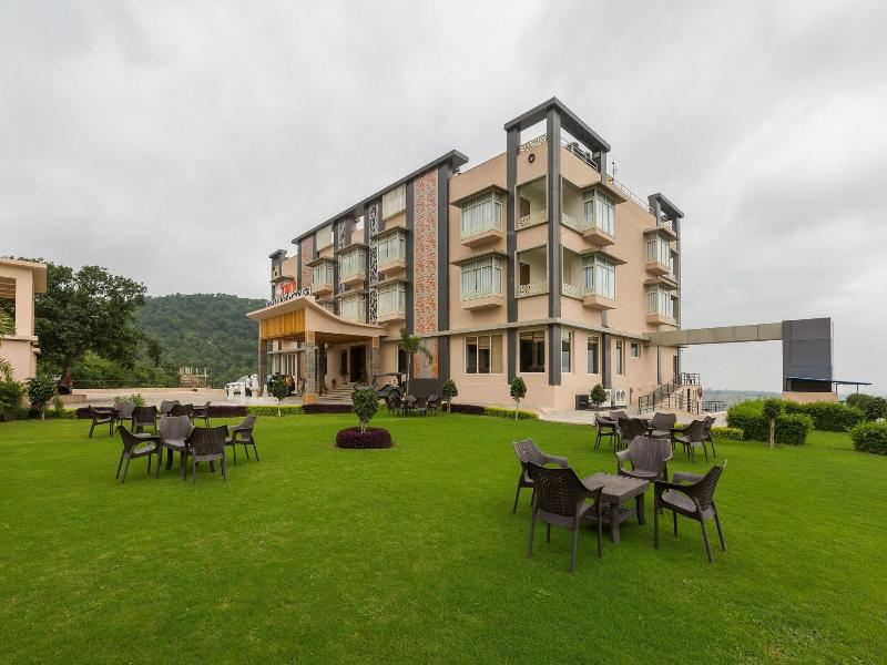 The G Mount Valley Resort Spa image