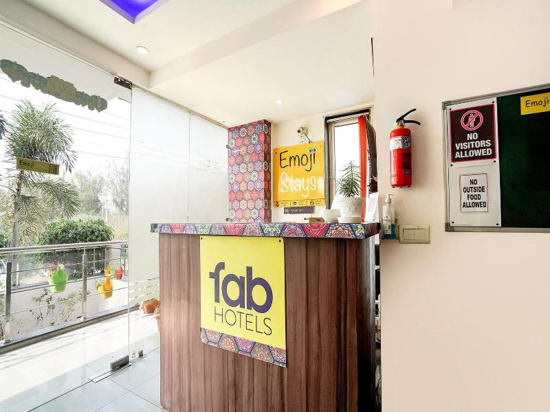 FabHotel Emoji Stays image