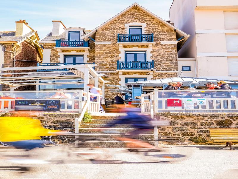 Hotel Les Charmettes image