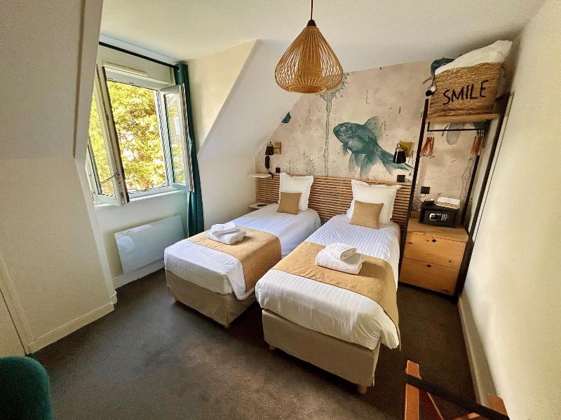 Hotel Les Charmettes image