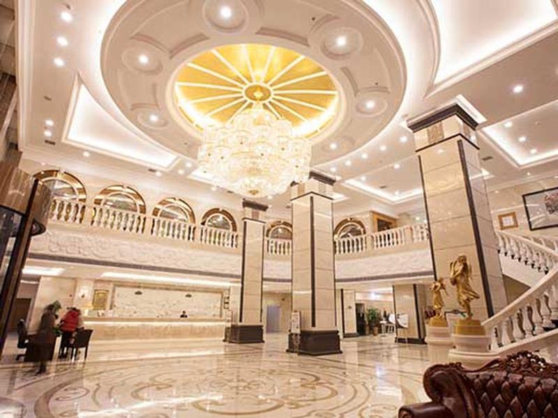 Vienna International Hotel Changsha Gaoqiao Branch — exterior view