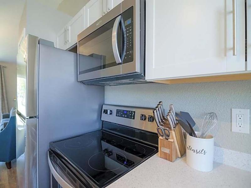 Colony Suites image