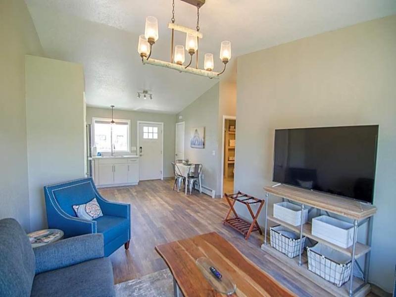 Colony Suites image