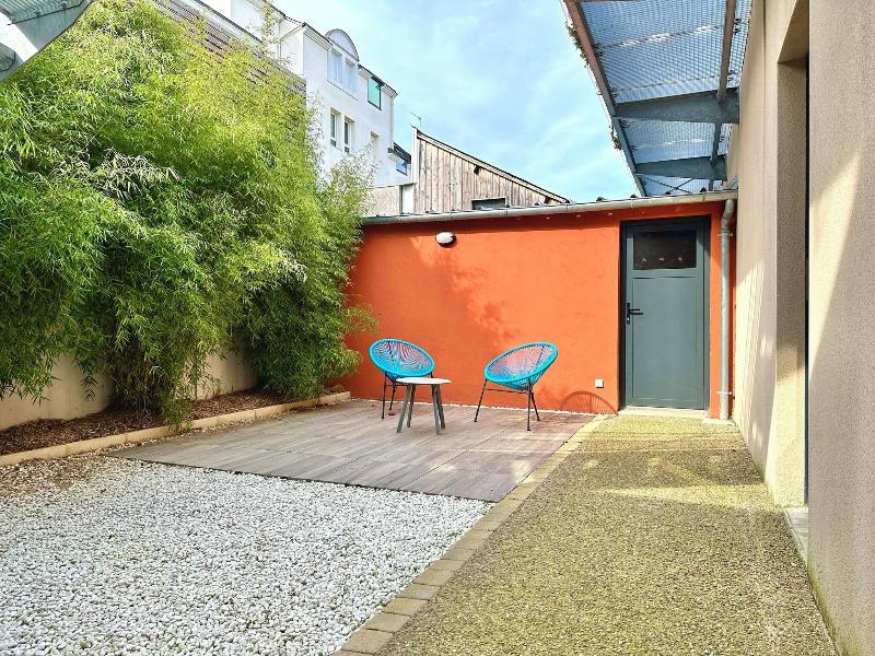 Le Patio De Loiseau image