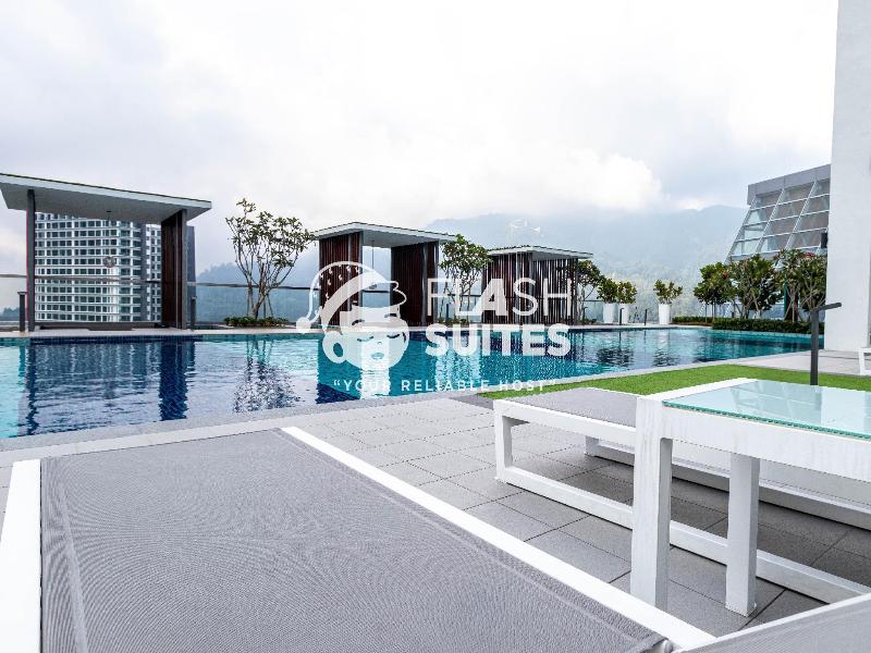 Windmill Upon Hills Genting By Widebed image