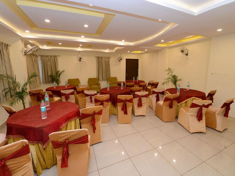 Hotel Sanobar image